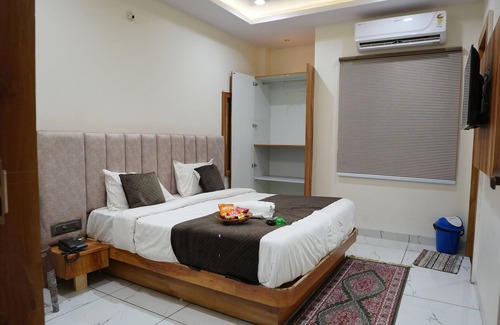 Indore Hotel | Hotel Venzaa Vijay Nagar