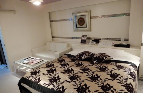 Naka Ward Hotel | HOTEL VERSYS (Adult Only)