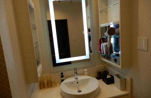 Naka Ward Hotel | HOTEL VERSYS (Adult Only)