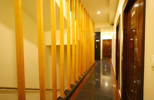 Srikalahasti Hotel | Hotel Vijaya Grand