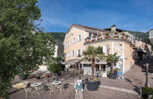 Muhlbach Hotel | Hotel Weisse Lilie - B&B