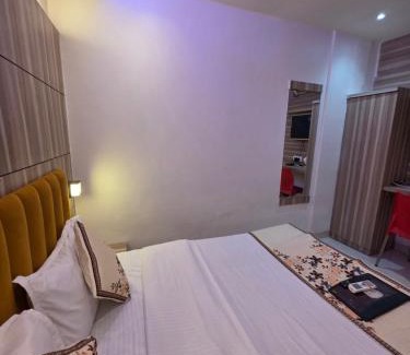 Mumbai Hotel | Hotel Wellingten