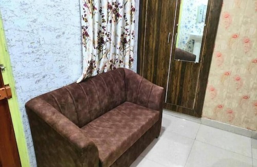 Gonda Apartment | Hotel White Stone Standard Room 1