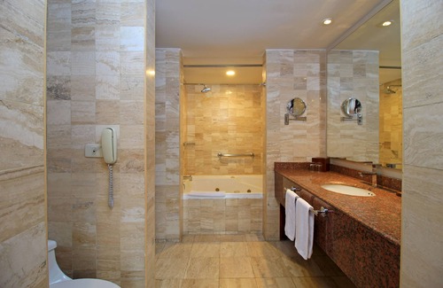 Chico Reservado Hotel | Hotel Windsor House Inn By GEH Suites