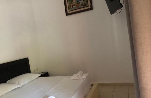 Rubik Hotel | Hotel Xhej
