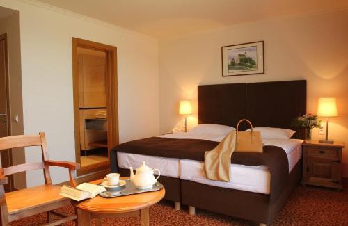Bobolice Hotel | Hotel Zamek Bobolice
