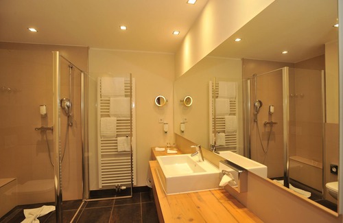 Zeiskam Hotel | Hotel Zeiskamer Muehle