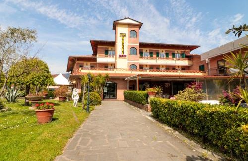 Cinquale Hotel | Hotel Zeno