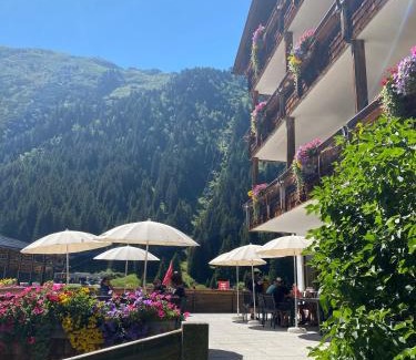 Mandarfen Hotel | Hotel Zirbenhof