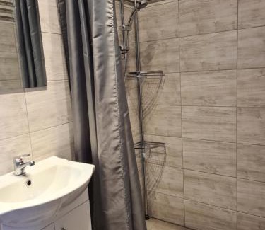 Barczewo Bed & Breakfast | Hotelik pod różą
