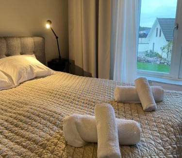 Hallevik Hotel | Hotell Hanöhus Hällevik