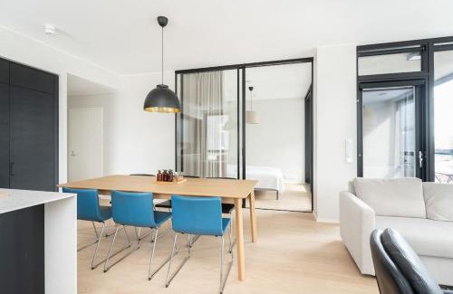 Tampere Apartment | Hotellitason kodikas 90 m2 huoneisto