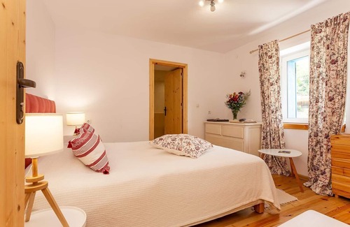 Marchevo House | House 04 Bedrooms 04 Bathrooms With Pool and View on Pirin Mountain!
