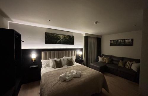 Kenmare Hotel | House 15