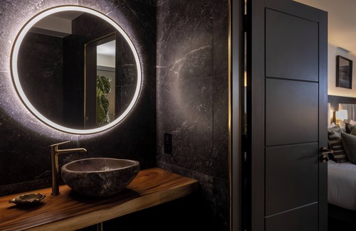 Kenmare Hotel | House 15