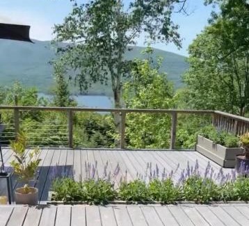 Town of Olive House | House 15 mins from Woodstock NY with stunning views