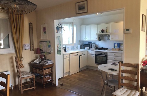 Belbeuf House | House 3 bedrooms Garden south view Fields Carrefour School Swimming pool Bus Rouen on foot
