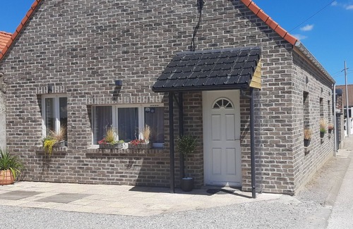 Landrethun-les-Ardres House | House 4pers center village calm and relaxation!