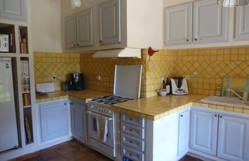Le Tholonet House | House 8-10 p. with pool in the countryside thus close to the city center of Aix