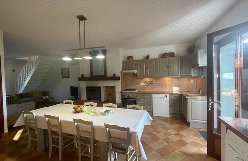 Saint-Gery House | House 8 persons, Ferme de Paufy. Ideal for families and nature lovers