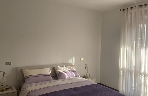 Romano di Lombardia Apartment | House a few steps from the station, near BGY / MILAN (free parking)