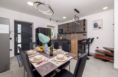Drivenik House | House Amnis (101411-K1) - Drivenik