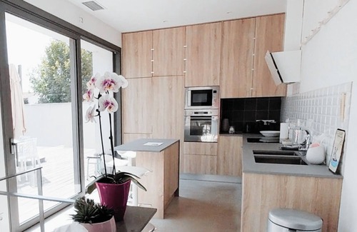 La Plage Villa | House and studio 50 m from the beach and close to the town center