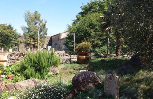 Bazoges-en-Pareds House | House annexe and garden 30 minutes from Puy du Fou and beaches