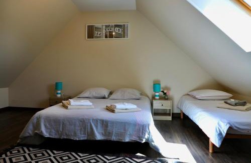 Les Moitiers-d'Allonne House | House between Land and Sea