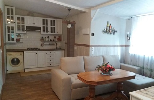 Albalat dels Tarongers House | House between the mountains and the sea is ideal for family trips.