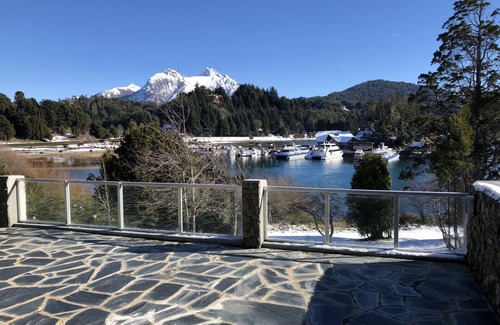 Llao Llao Ski Chalet | House Facing Llao Llao in Bariloche
