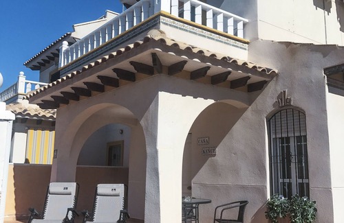 Orihuela Costa House | House for 4 people near golf and swimming, in Cabo roig, near Torrevieja, wifi