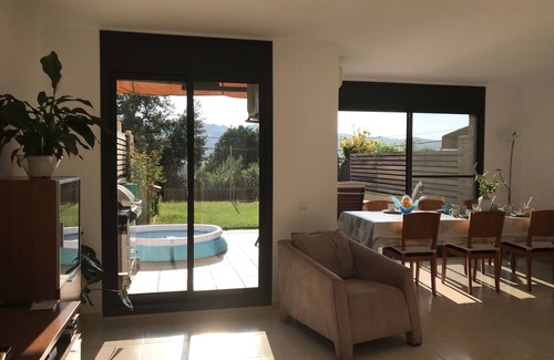 Abrera House | House for 8-9 people 25 min from Barcelona, Montserrat, Sitges, Penedes.