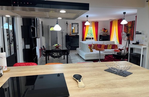 Bonrepos-sur-Aussonnelle House | House near Airbus