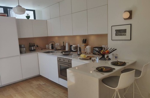 Les Lilas House | House garden &BBQ 20mn from châtelet by metro