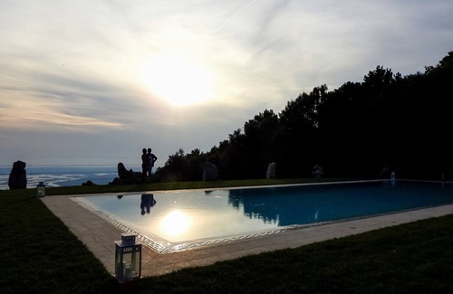 Vicopelago Condo | House Gelsomino in Tuscany (LUCCA) with Pool, garden and spectacular sea view