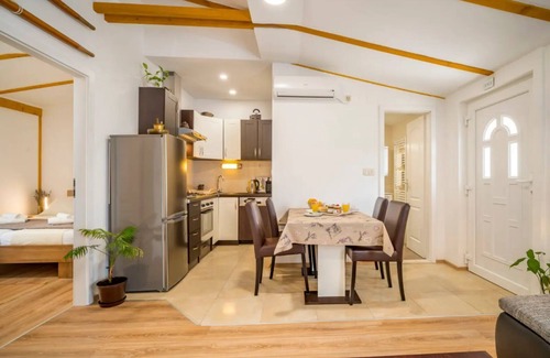 Zadvarje House | House Green Oaza (97521-K1) - Zadvarje