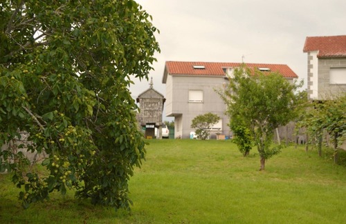 Samieira House | House ideal for large families, in a quiet place, 5 minutes from the beach!