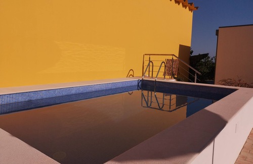 Tavira Cottage | House in a farm with orange trees