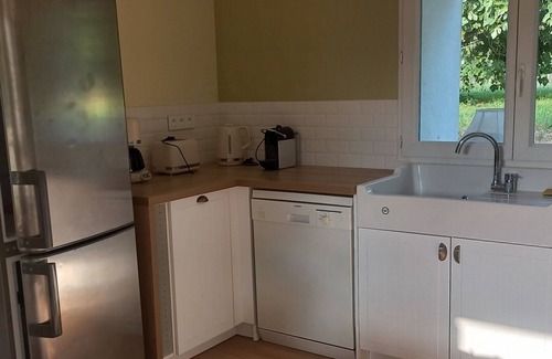 Chancelade House | House in a green setting ideal for rest and relaxation