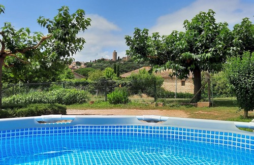 Pals House | House in a quiet area with views of the old town of Pals