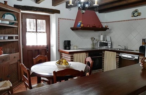 Puente Nuevo Cottage | House in Concejo de Llanes (Asturias). Very well equipped. Well communicated. 6 pax