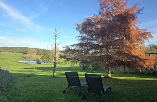 Hautefort Cottage | House in Hautefort with A/C, free bikes, pets allowed