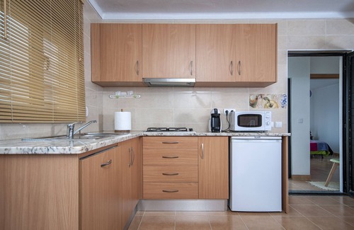 Vale Furado House | House In Quiet Location At Beach With 2 Parking Spaces
