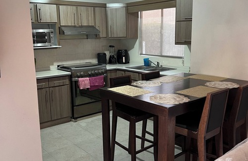 Torreon House | House in residential area, near TSM