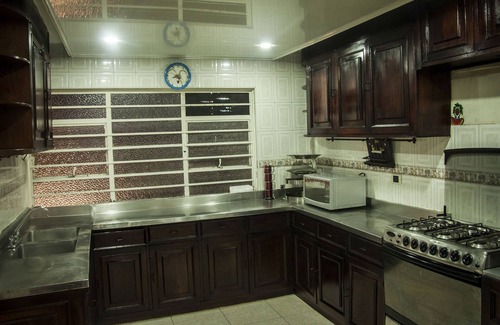 Santa Fe House | House in the center of Bogotá