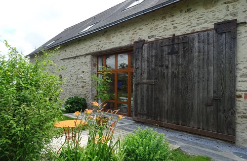 Nort-sur-Erdre House | House in the countryside with heated pool (16/22 pers)