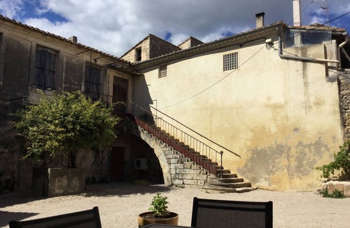 Saint-Christol Cottage | House in the heart of the vineyard Guinand