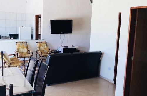 Jardim Brasil House | House in the hills with wonderful view, quiet and cozy place