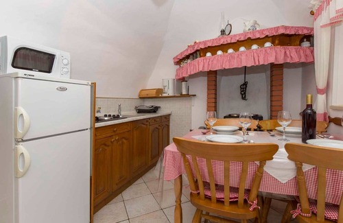 Bartici House | House Josip (107901-K1) - Labin
